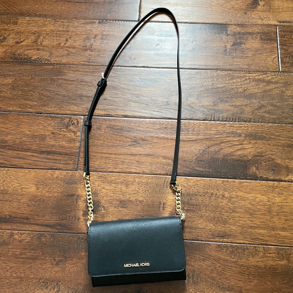 Black Michael Kors Crossbody